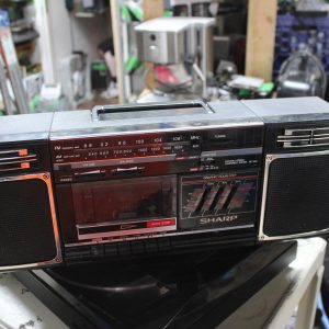 Vieux Boombox SHARP GF-320 - K7 à réparer -