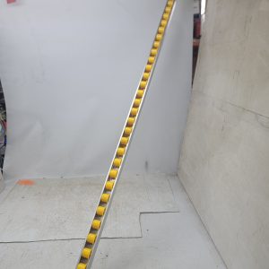 Rack de convoyeur à rouleaux d'usine de 1,5 mètre, rail en aluminium avec roues en plastique