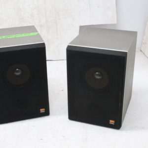 Pair of Vintage Aiwa Speakers SC-45