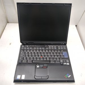 IBM ThinkPad T30 Vintage - Intel Pentium 4 1,6 GHz 256 Mo SANS DISQUE DUR - NON TESTÉ