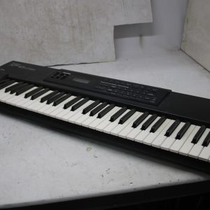 Roland XP-10 - 61-key, 28-voice Multitimbral Synthesizer - AS IS -