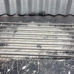 Grille en acier de 20" x 11"