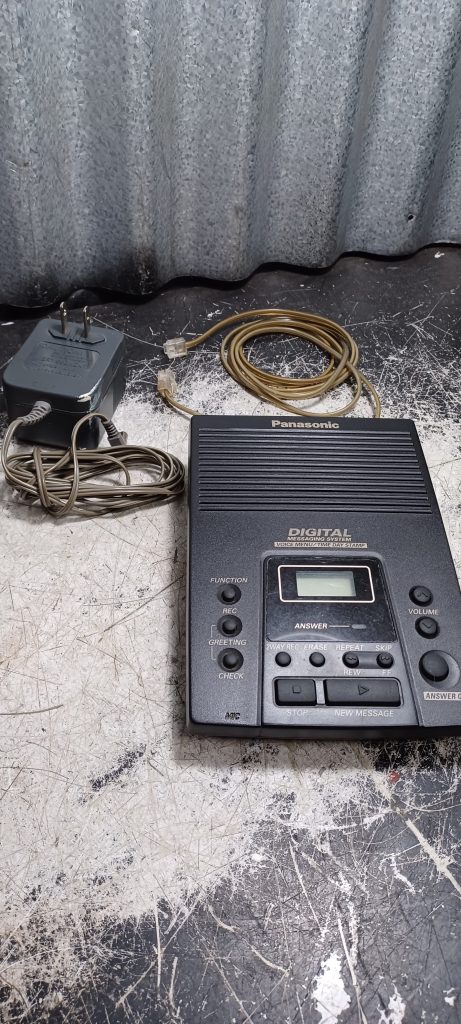 Répondeur téléphonique numérique vintage Panasonic sans cassette - Fonctionnel