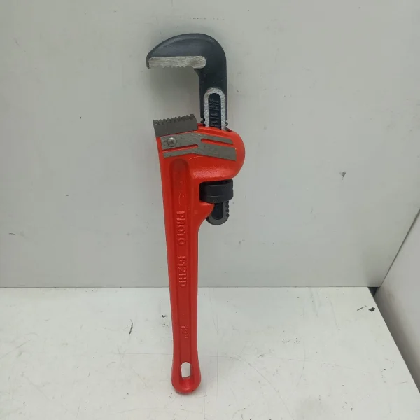 Proto 812HD heavy-duty straight pipe wrench  12 inches