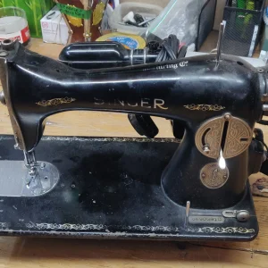 Machine à coudre Singer Vintage - Décor Rétro