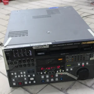 SONY DVW A500 Video Cassette recorder- Beta Cam- Lights up - For parts