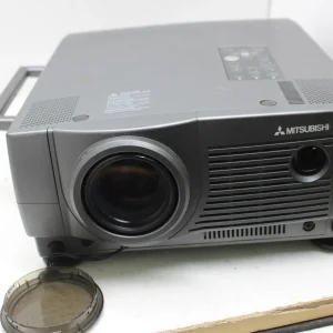 MITSUBISHI LVP-S250U LCD Projector