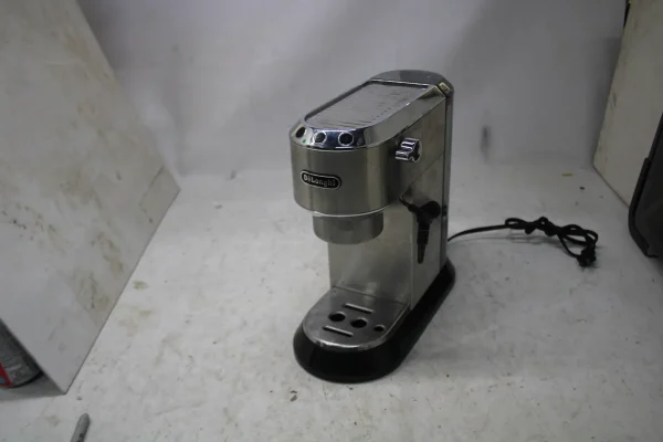Coffee Machine De’ Longhi Dedica Duo Expresso – FOR PARTS –