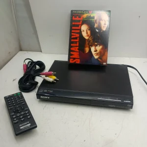 Sony DVP-SR510H  Upscaling DVD Player with HDMI port & Remote RMT-D197A plus Smallville 3rd Season